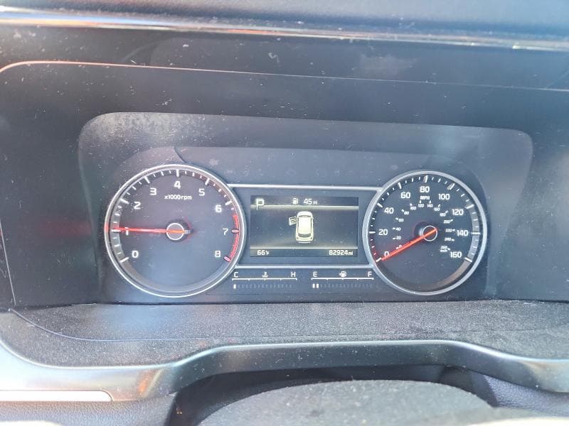 2022 KIA SORENTO LX 9