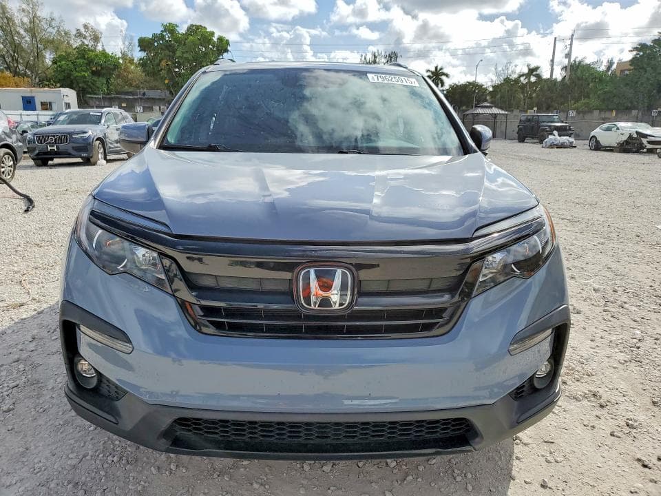 2022 HONDA PILOT SE 5
