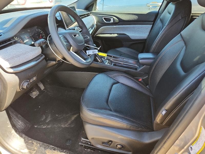 2024 JEEP COMPASS LATITUDE LUX 7