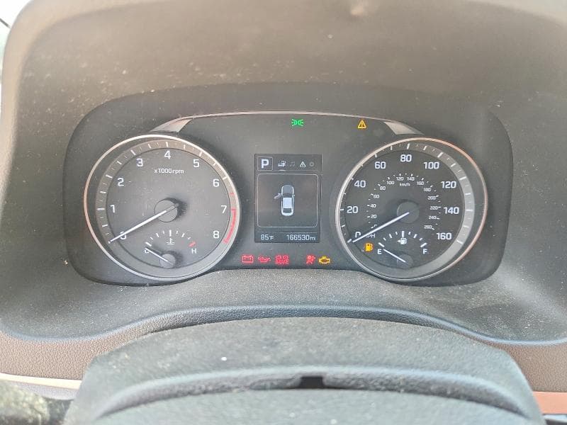 2018 HYUNDAI ELANTRA SEL 9