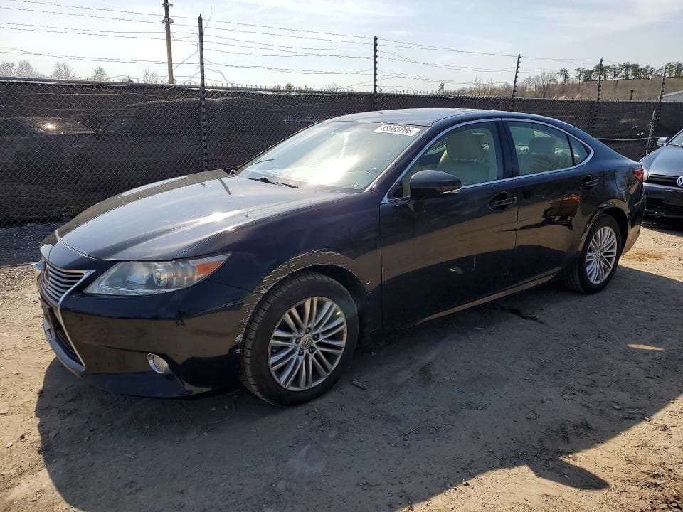 2013 LEXUS ES350 - 1