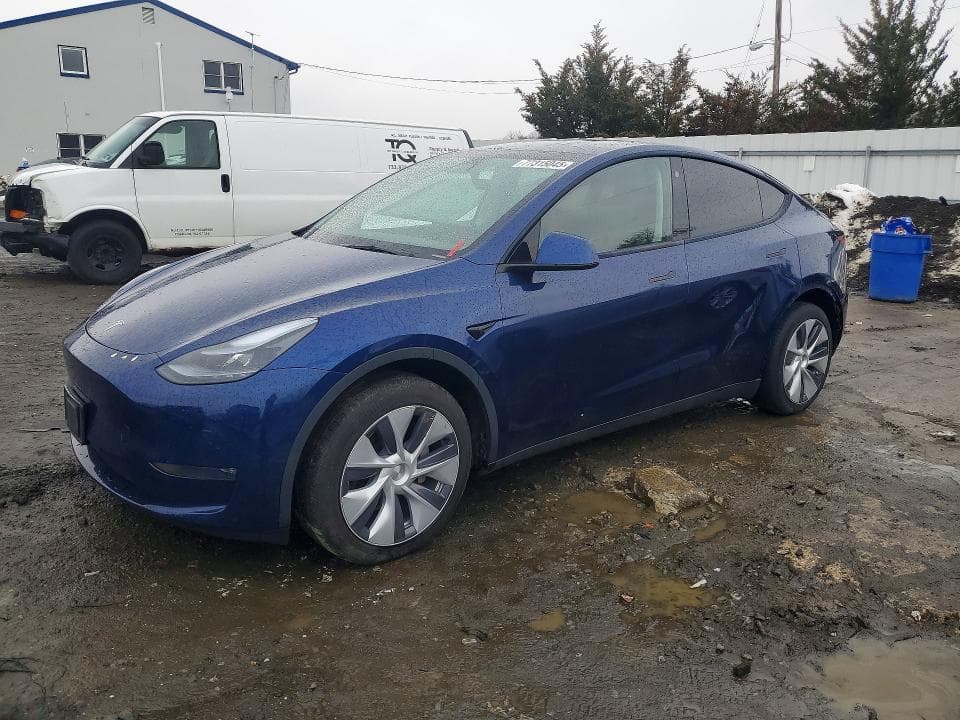 2023 TESLA MODEL Y - 1