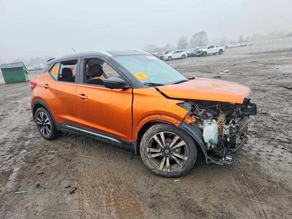 2019 NISSAN KICKS SR 4