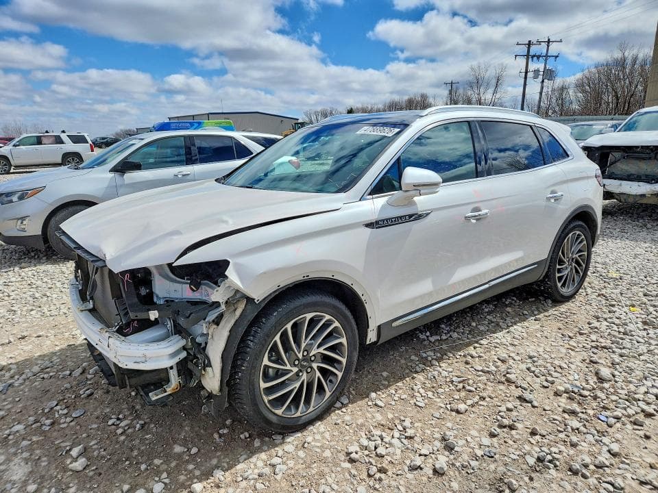 2019 LINCOLN NAUTILUS RESERVE - 1