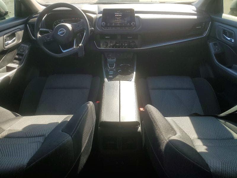 2024 NISSAN ROGUE SV 8