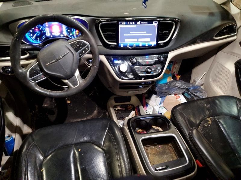 2022 CHRYSLER PACIFICA TOURING L 8