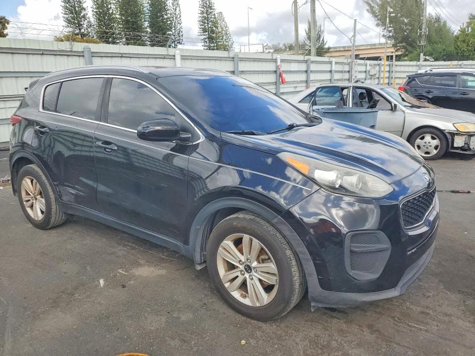 2018 KIA SPORTAGE LX 4