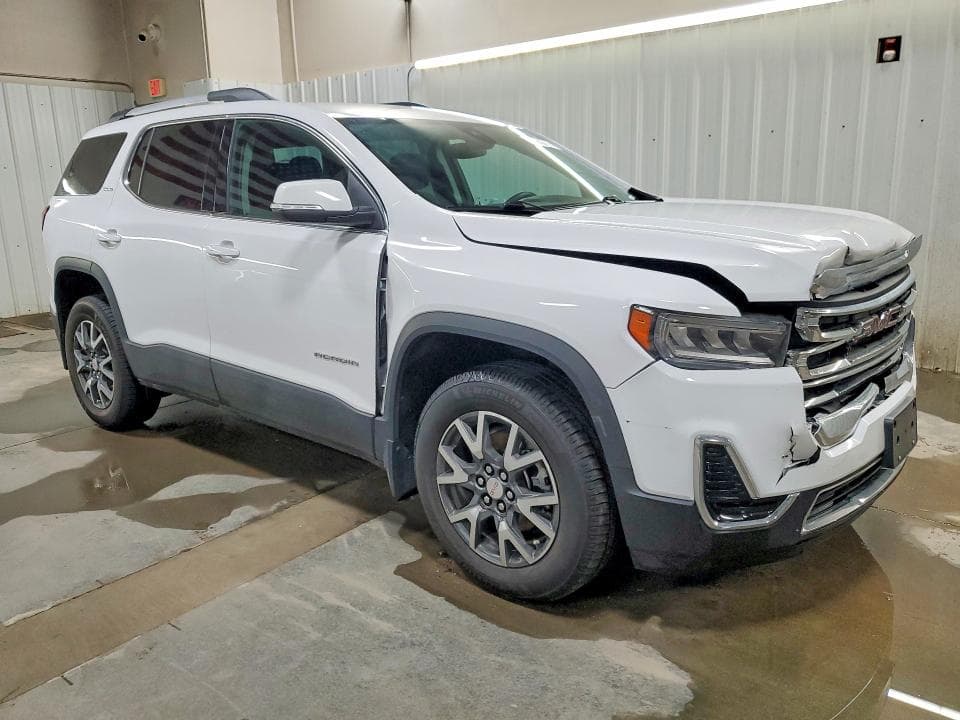 2023 GMC ACADIA SLE 4
