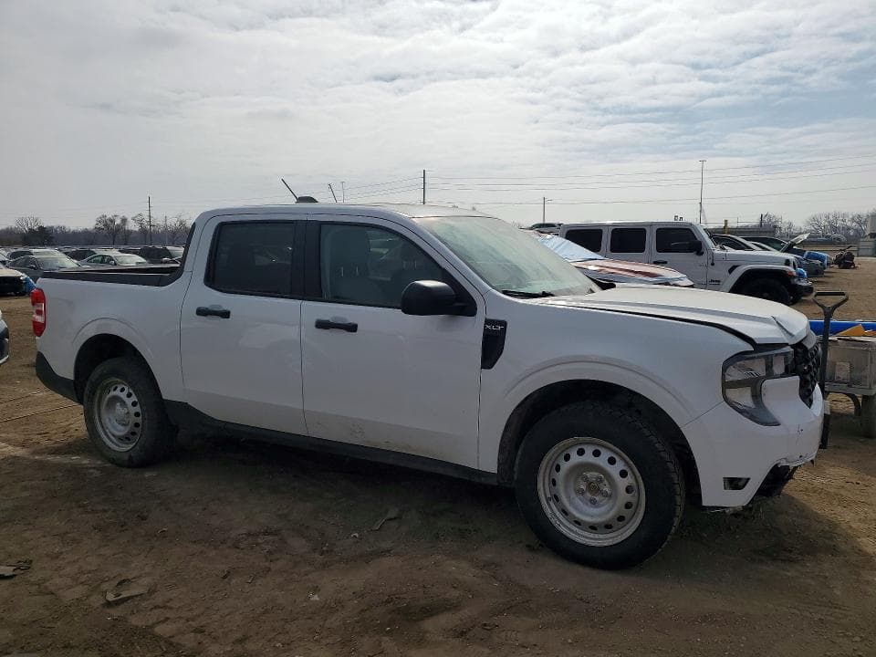 2025 FORD MAVERICK XLT 4