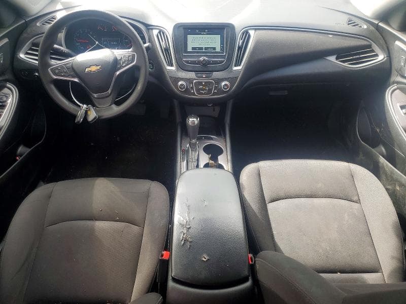 2018 CHEVROLET MALIBU LS 8