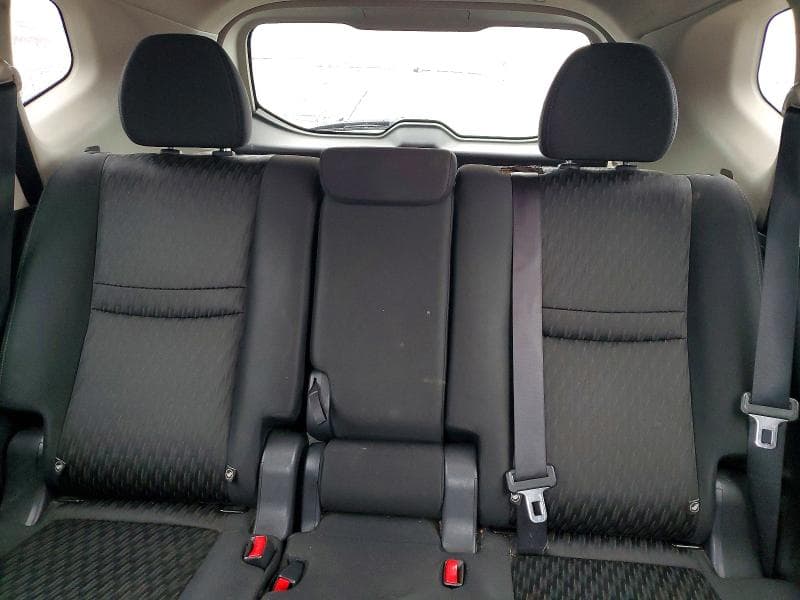2019 NISSAN ROGUE SV 10