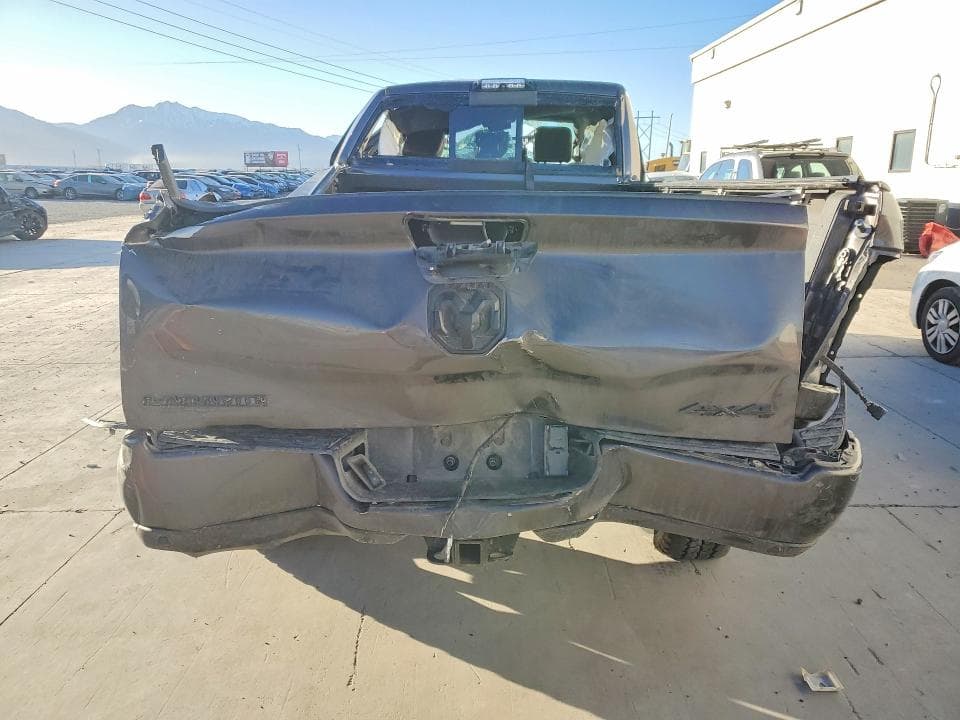 2020 RAM 2500 LARAMIE 6
