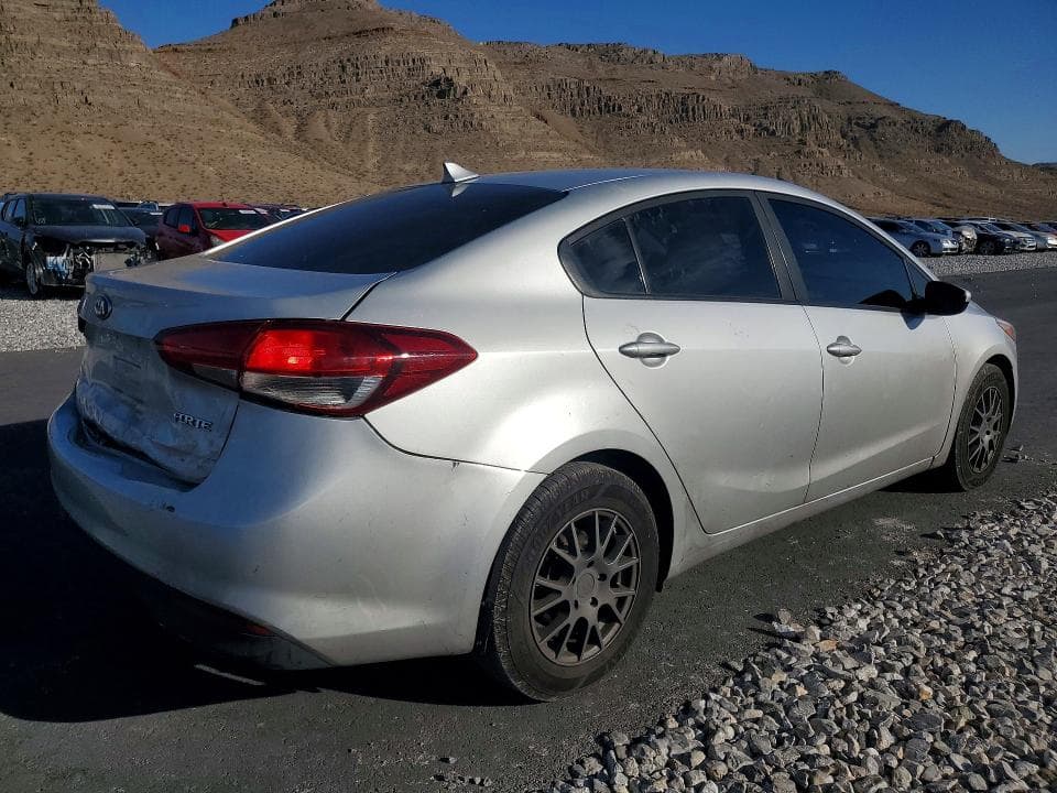 2017 KIA FORTE 5 EX AUTOMATIC 3