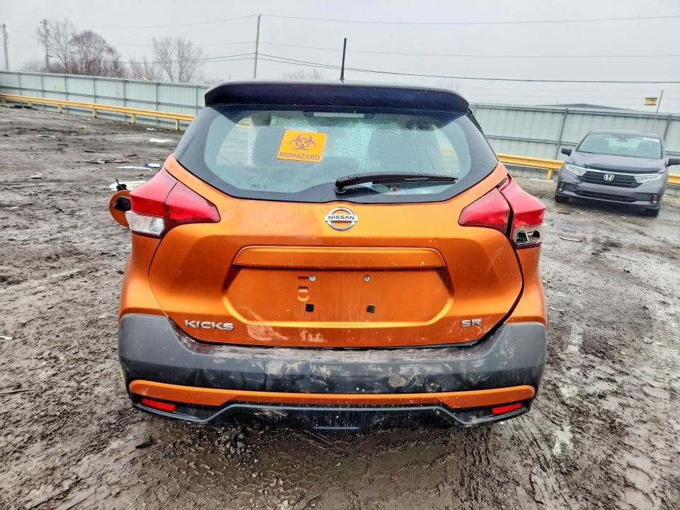 2019 NISSAN KICKS SR 6