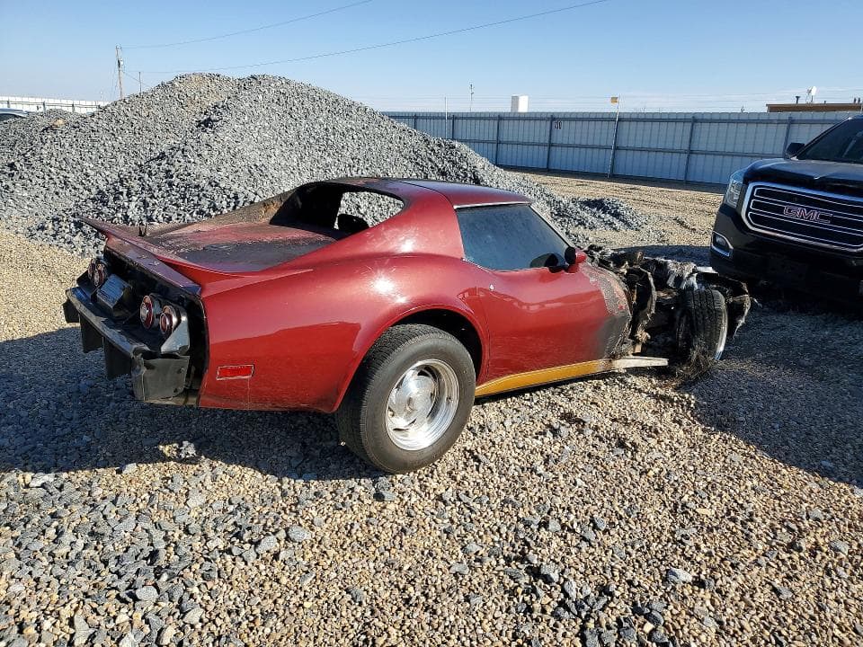 1976 CHEVROLET CORVETTE 3