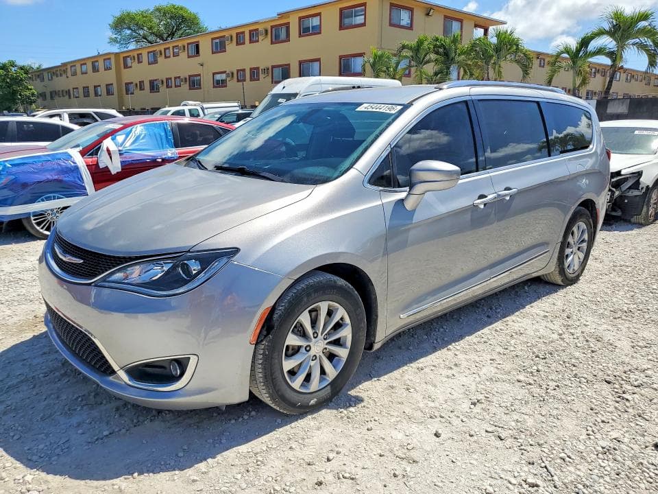 2018 CHRYSLER PACIFICA TOURING L - 1