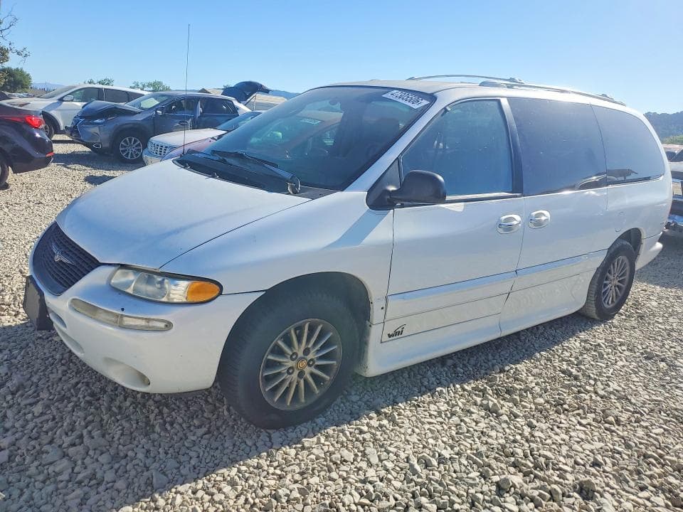 2000 CHRYSLER MINIVAN - 1