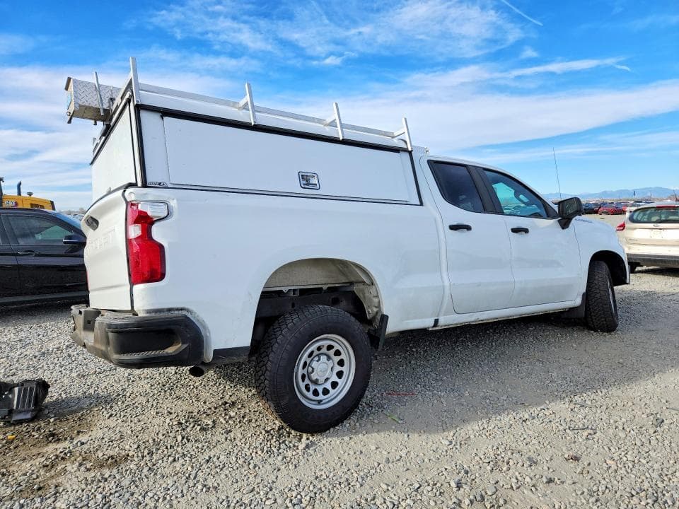 2020 CHEVROLET SILVERADO K1500 3