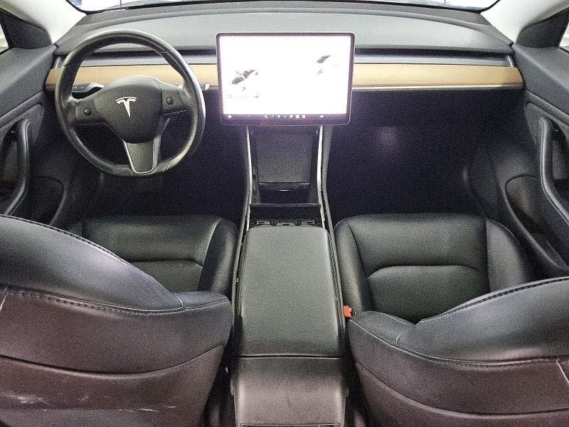 2019 TESLA MODEL 3 8