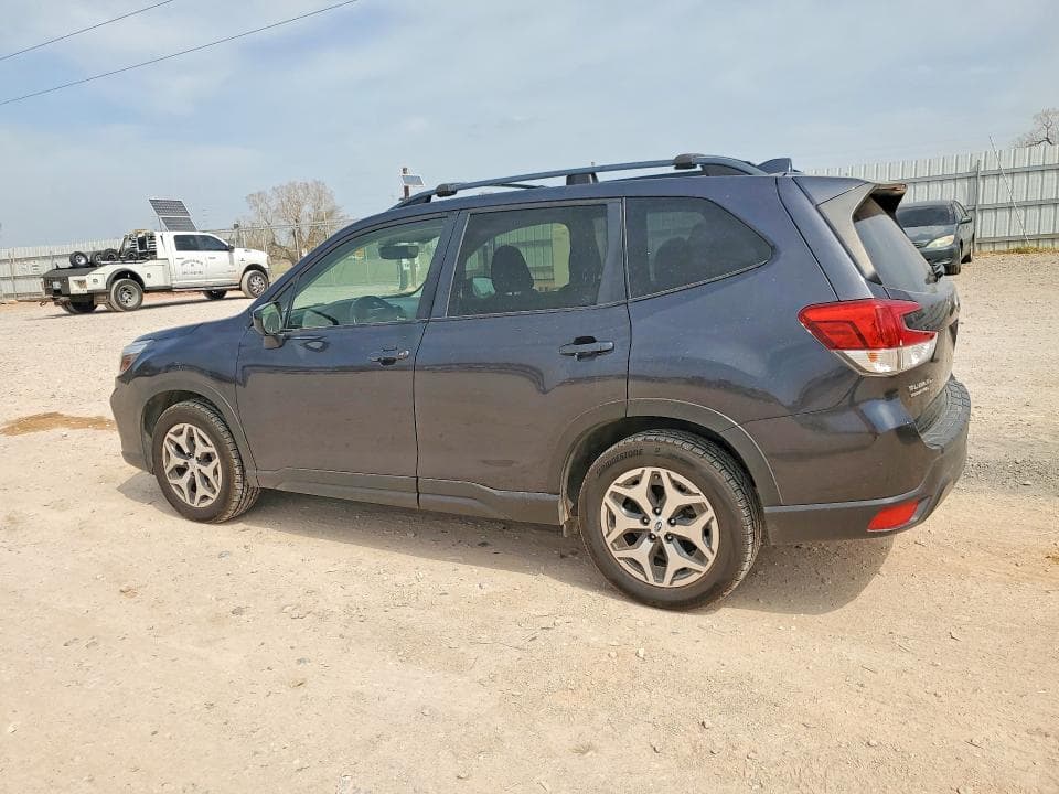 2019 SUBARU FORESTER PREMIUM 2