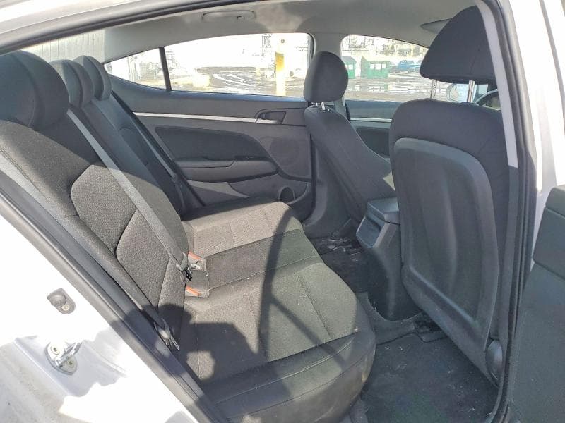 2019 HYUNDAI ELANTRA SE 10