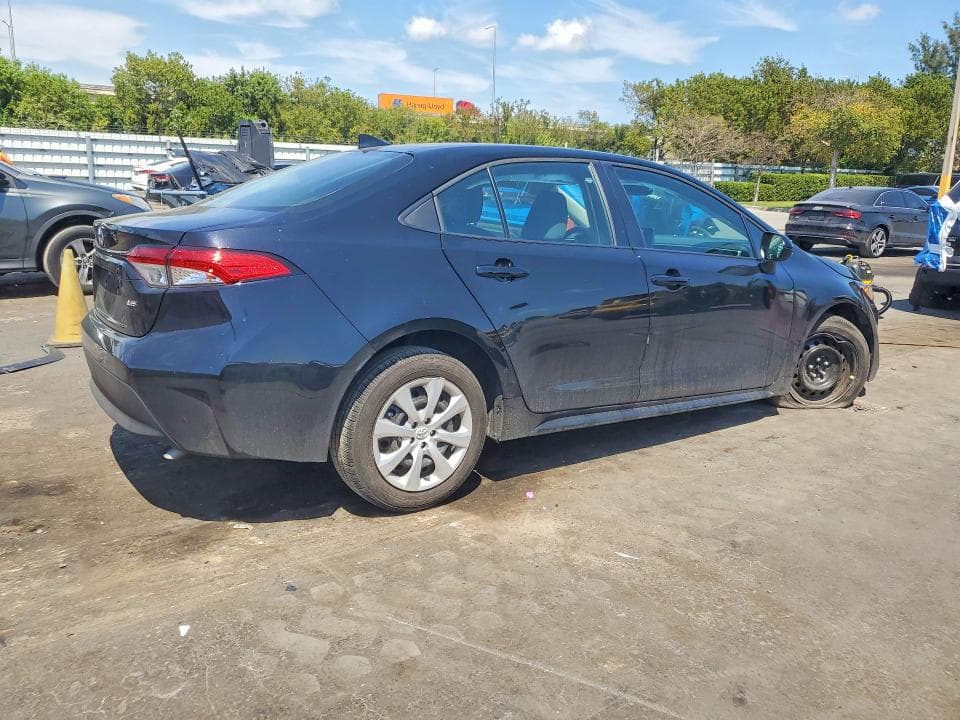 2025 TOYOTA COROLLA LE 3