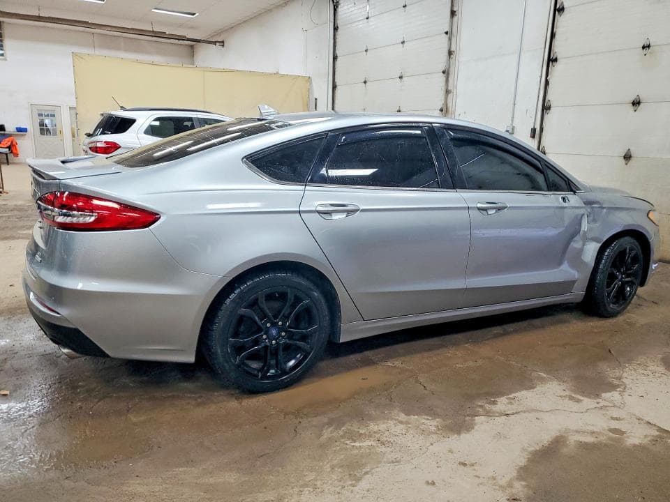 2020 FORD FUSION SE 3