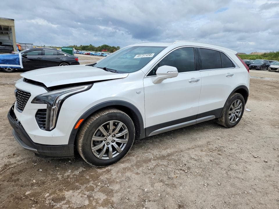 2022 CADILLAC XT4 PREMIUM LUXURY - 1