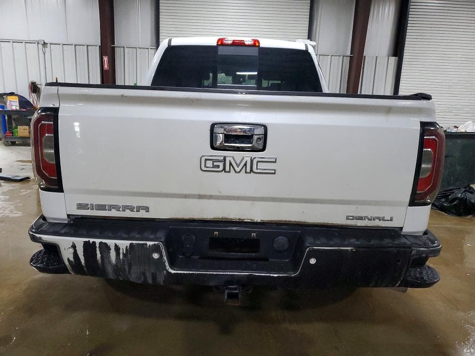 2017 GMC SIERRA K1500 DENALI 6