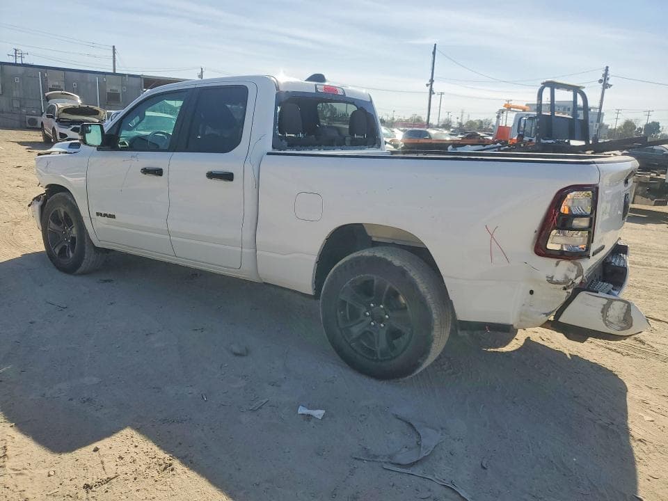 2023 RAM 1500 BIG HORN 2