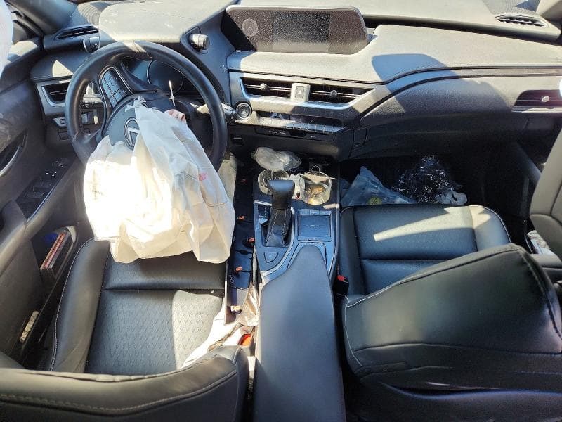 2020 LEXUS UX 200 BASE 8