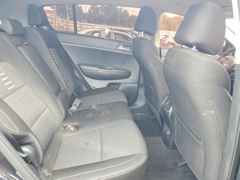 2018 KIA SPORTAGE LX 11