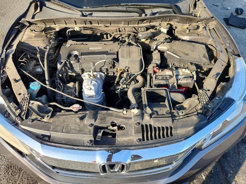 2017 HONDA ACCORD LX 11