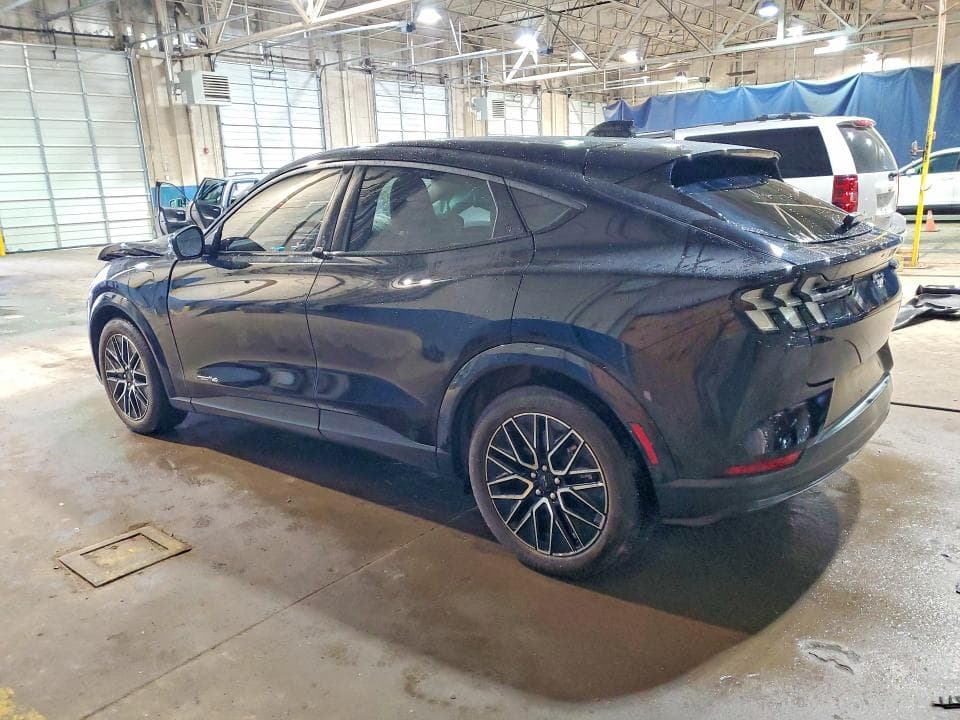 2025 FORD MUSTANG MACH-E PREMIUM 2