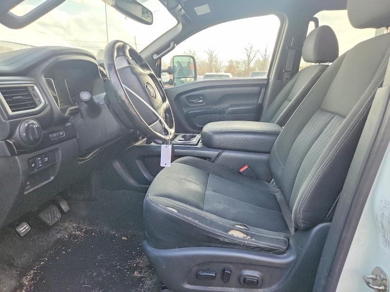 2018 NISSAN TITAN S 7