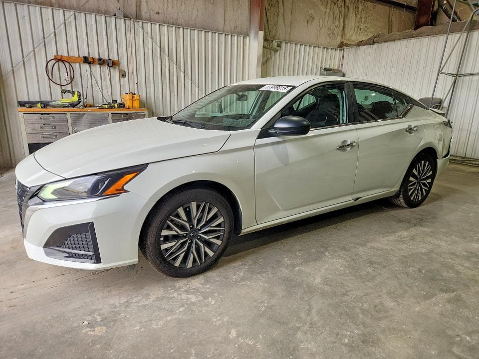 2025 NISSAN ALTIMA - 1