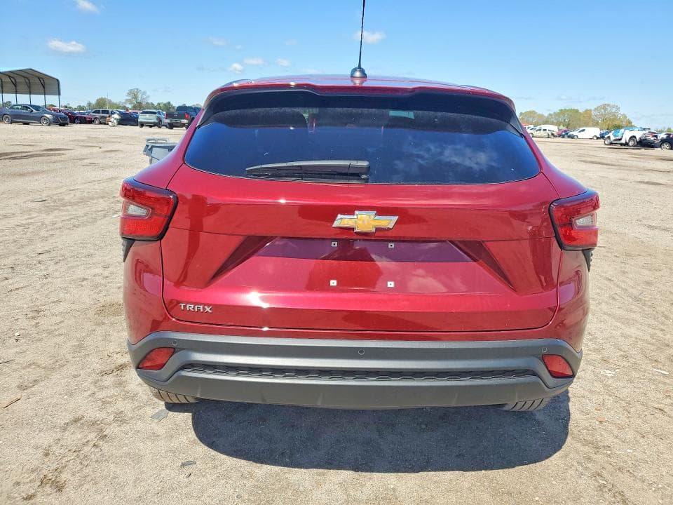 2025 CHEVROLET TRAX LS 6