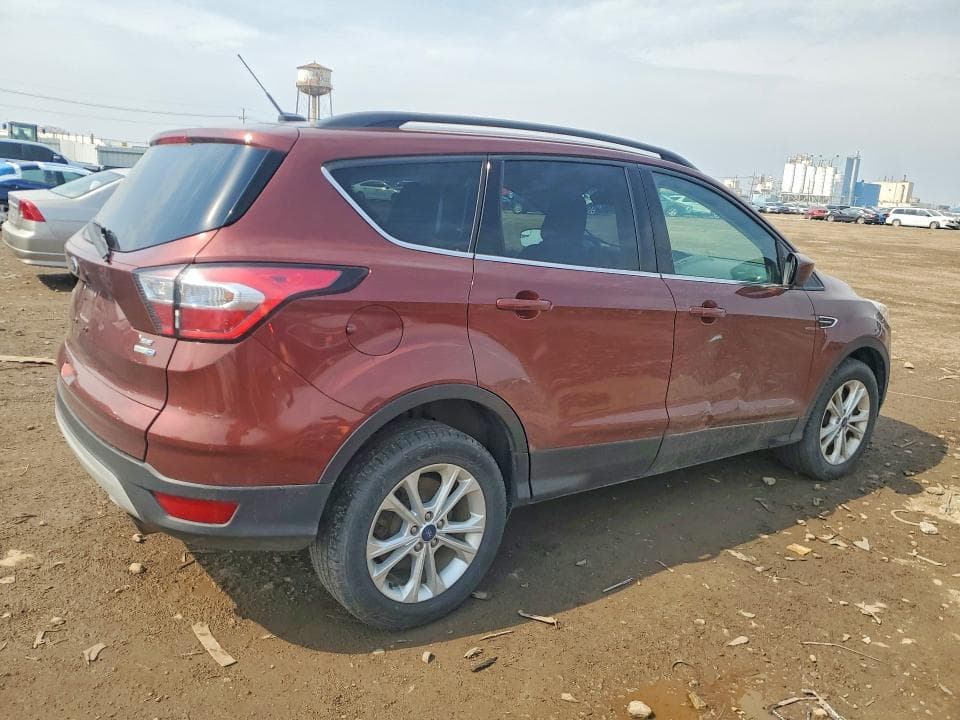 2018 FORD ESCAPE SE 3