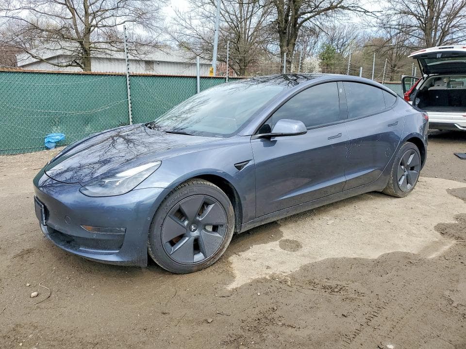 2022 TESLA MODEL 3 - 1