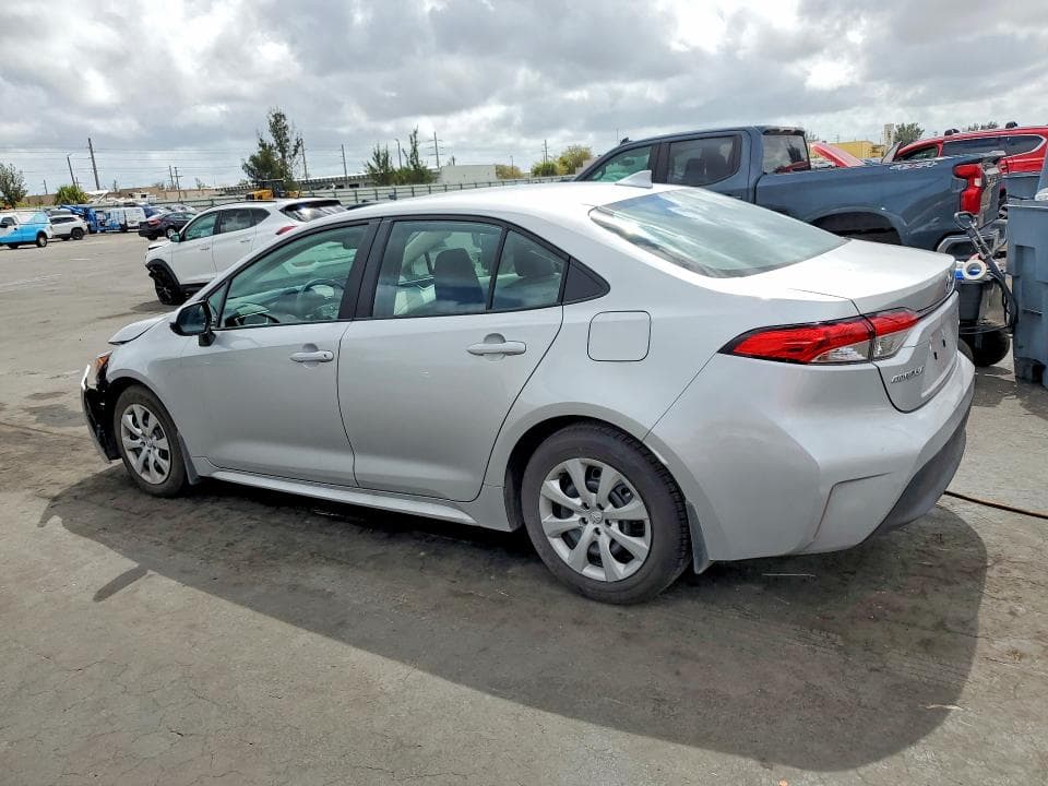 2025 TOYOTA COROLLA LE 2
