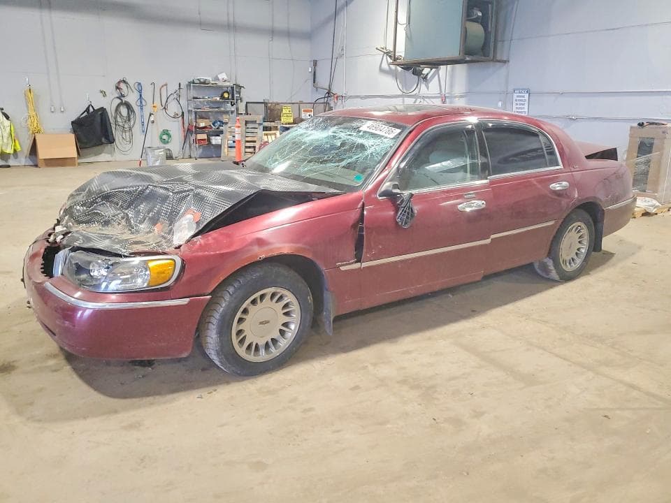 1999 LINCOLN TOWNCAR