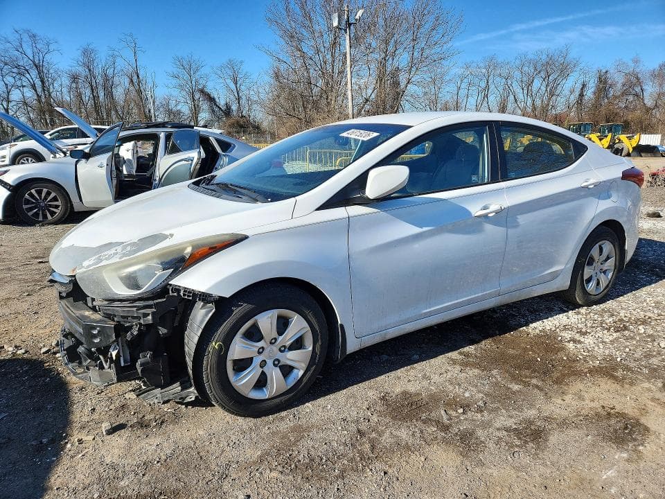 2016 HYUNDAI ELANTRA