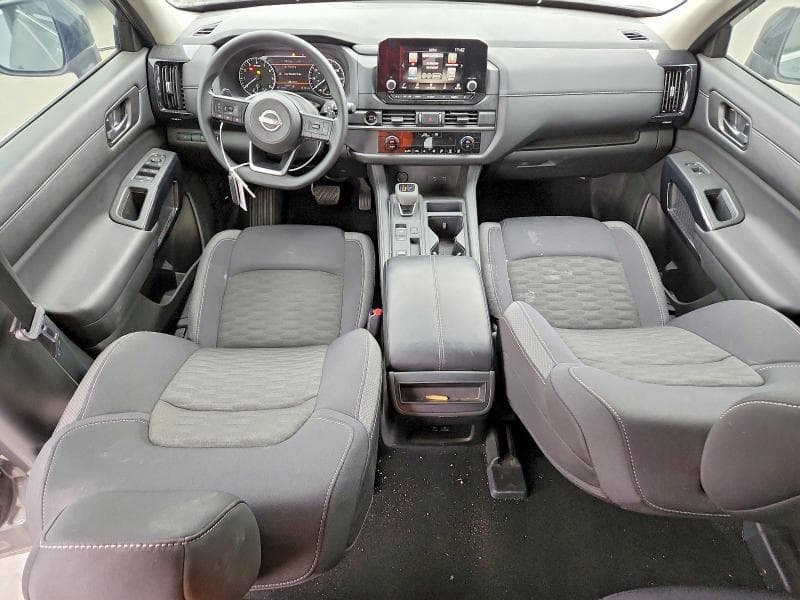 2025 NISSAN PATHFINDER S 8