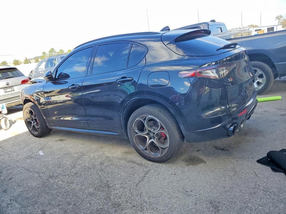 2024 ALFA ROMEO STELVIO TI 2