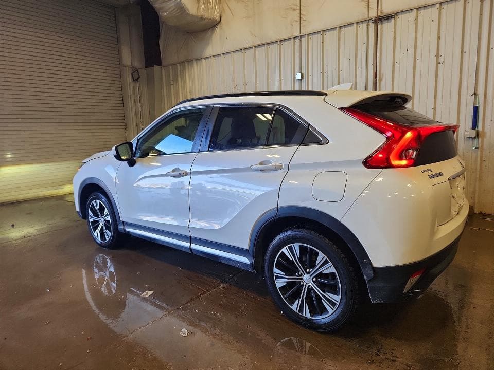 2018 MITSUBISHI ECLIPSE CROSS SE 2