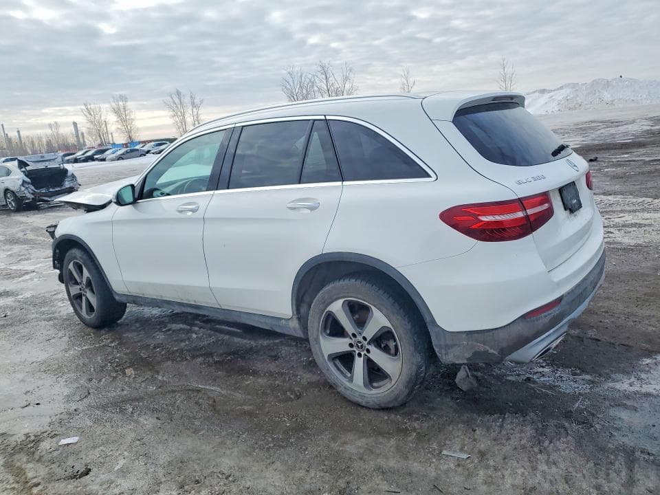 2018 MERCEDES BENZ GLC 300 4MATIC 2