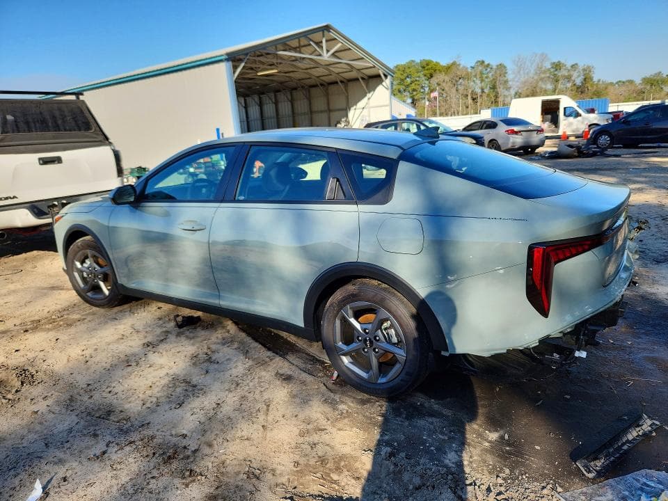 2026 KIA K4 LXS 2