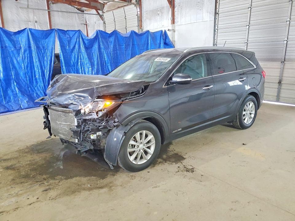 2017 KIA SORENTO LX V6 - 1