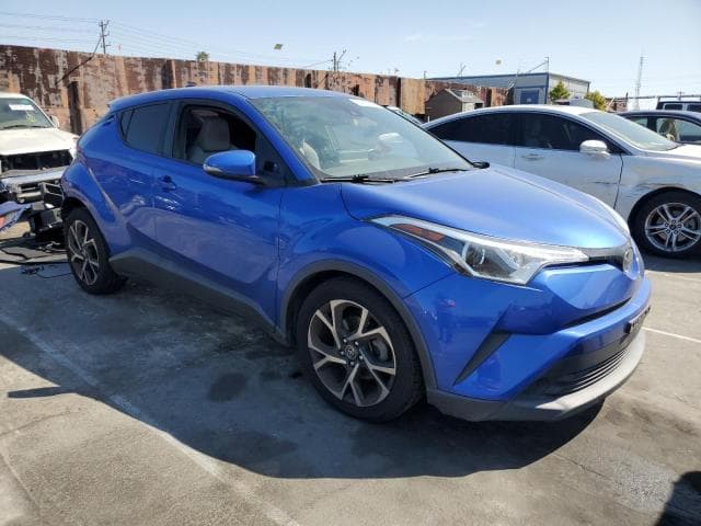 2019 TOYOTA C-HR XLE 4
