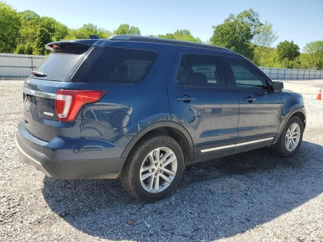 2017 FORD EXPLORER XLT 3